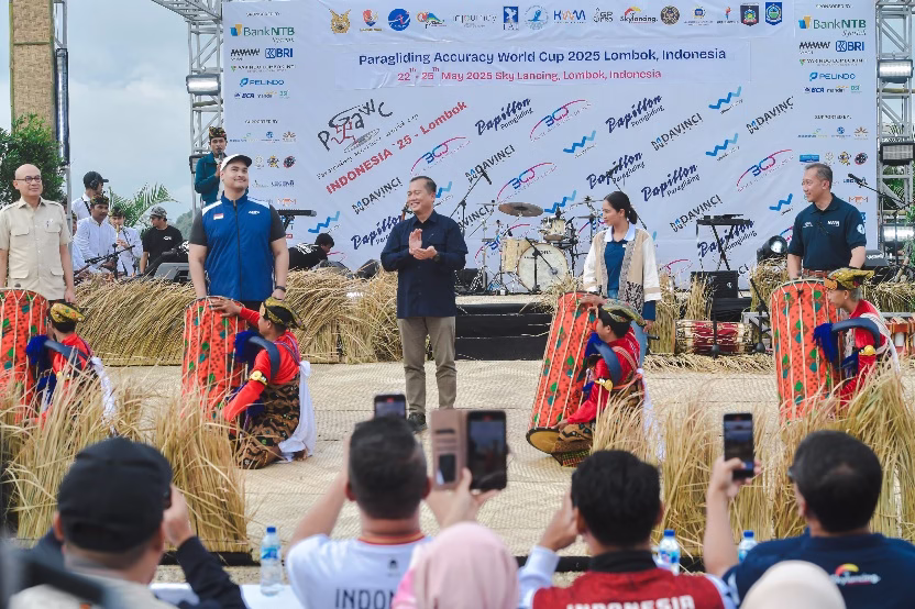 PON 2028 NTB-NTT Akan Berbasis Keberlanjutan, Ini Penegasan Menpora Dito Ariotedjo PON 2028 NTB-NTT Akan Berbasis Keberlanjutan, Ini Penegasan Menpora Dito Ariotedjo