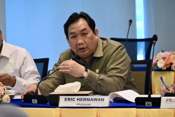 Eric Hermawan Dorong Keringanan Pendaftaran Cukai untuk IKM Rokok Eric Hermawan Dorong Keringanan Pendaftaran Cukai untuk IKM Rokok