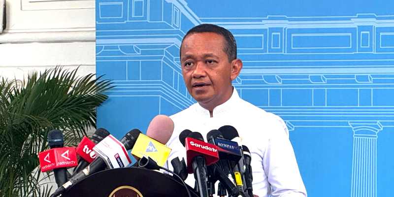Bahlil Lahadalia Laporkan Proyek Baterai EV Senilai USD 9,8 Miliar ke Presiden Bahlil Lahadalia Laporkan Proyek Baterai EV Senilai USD 9,8 Miliar ke Presiden