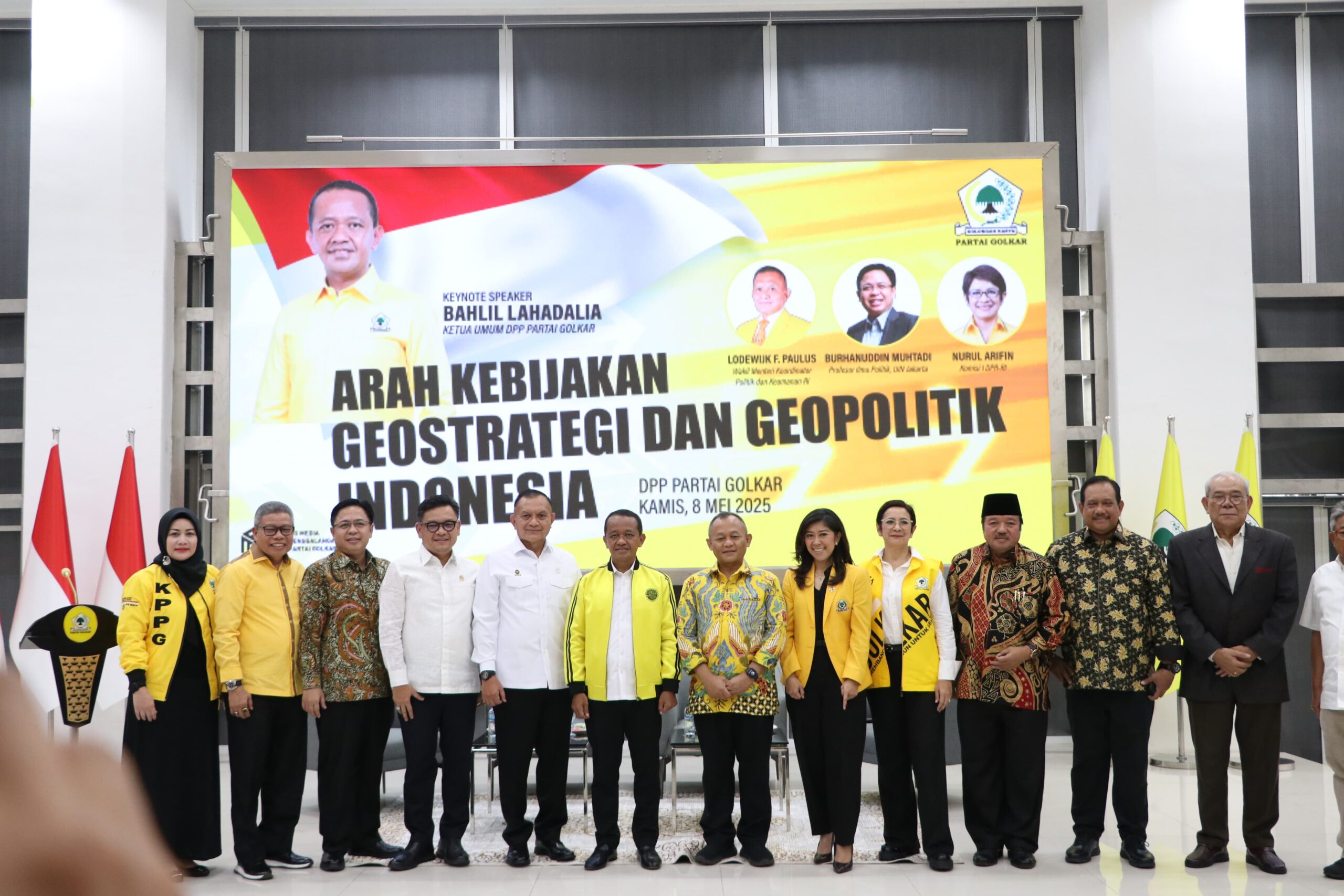 Bahlil Lahadalia: Dunia Mulai Mengakui Peran Strategis Indonesia Dalam Rantai Pasok Global Bahlil Lahadalia: Dunia Mulai Mengakui Peran Strategis Indonesia Dalam Rantai Pasok Global