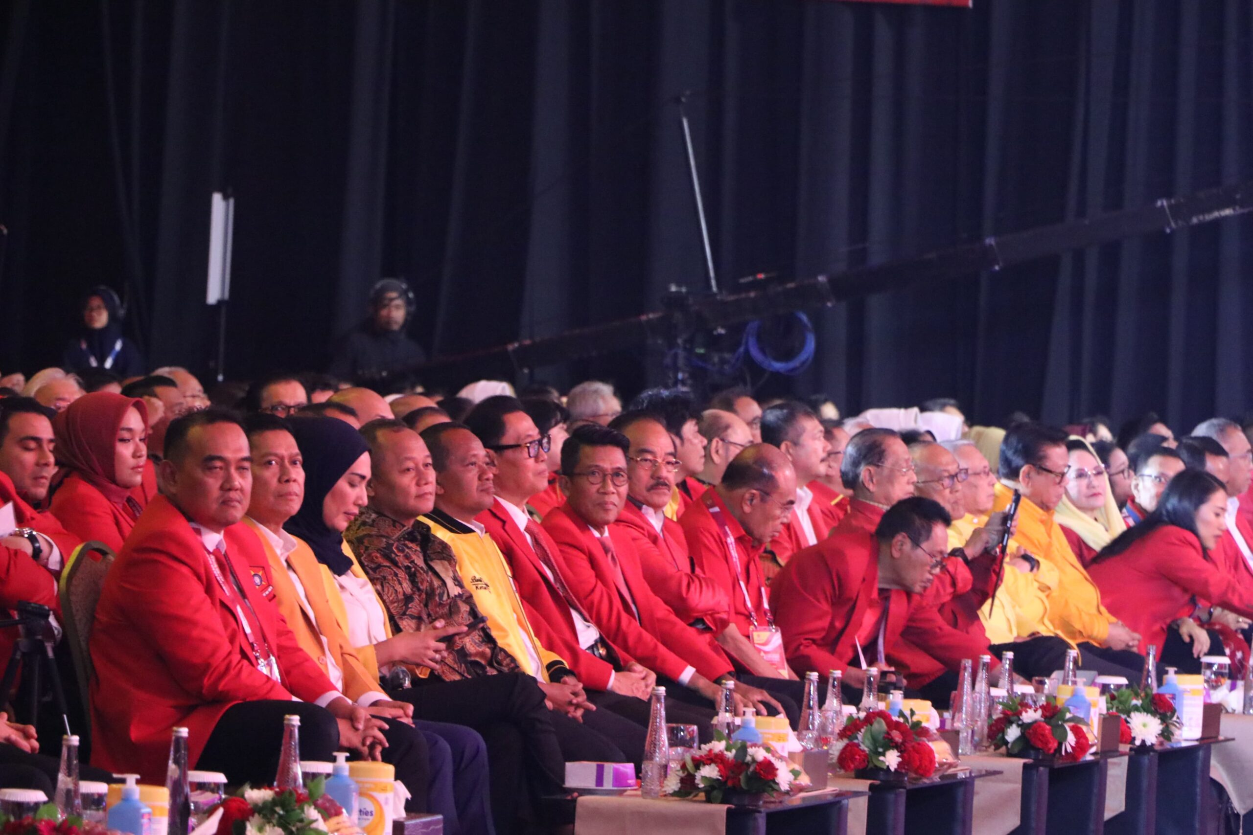 Ahmadi Noor Supit: SOKSI Bertekad Bulat Gelorakan Kebersamaan dan Tolak Perpecahan Ahmadi Noor Supit: SOKSI Bertekad Bulat Gelorakan Kebersamaan dan Tolak Perpecahan