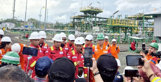 Meski Tantangan Besar, Bahlil Yakin Target Produksi Migas Nasional Tercapai Meski Tantangan Besar, Bahlil Yakin Target Produksi Migas Nasional Tercapai