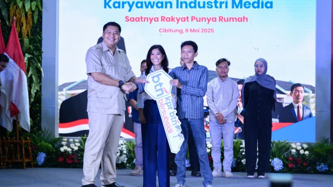 Meutya Hafid Perjuangkan Rumah Layak bagi Wartawan melalui Program Subsidi Pemerintah Meutya Hafid Perjuangkan Rumah Layak bagi Wartawan melalui Program Subsidi Pemerintah