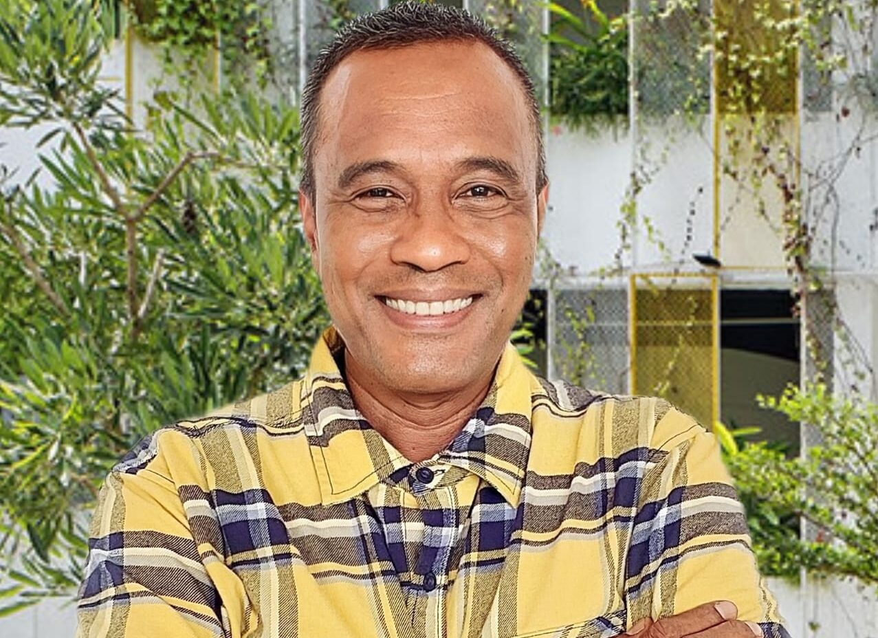 Mampu Mengayomi Semua Jadi Alasan Henry M Kailola Dukung Ahmed Zaki Iskandar Pimpin Lagi Partai Golkar Jakarta Mampu Mengayomi Semua Jadi Alasan Henry M Kailola Dukung Ahmed Zaki Iskandar Pimpin Lagi Partai Golkar Jakarta