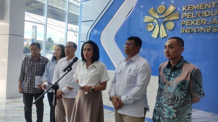 Christina Aryani Ajak Jajaran P2MI Percaya Diri Capai Target 425.000 PMI Christina Aryani Ajak Jajaran P2MI Percaya Diri Capai Target 425.000 PMI