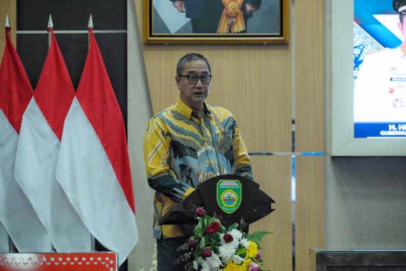 Ferdiansyah Dorong Pendidikan Khusus bagi Kepala Sekolah untuk Atasi Ketimpangan Distribusi Guru Ferdiansyah Dorong Pendidikan Khusus bagi Kepala Sekolah untuk Atasi Ketimpangan Distribusi Guru