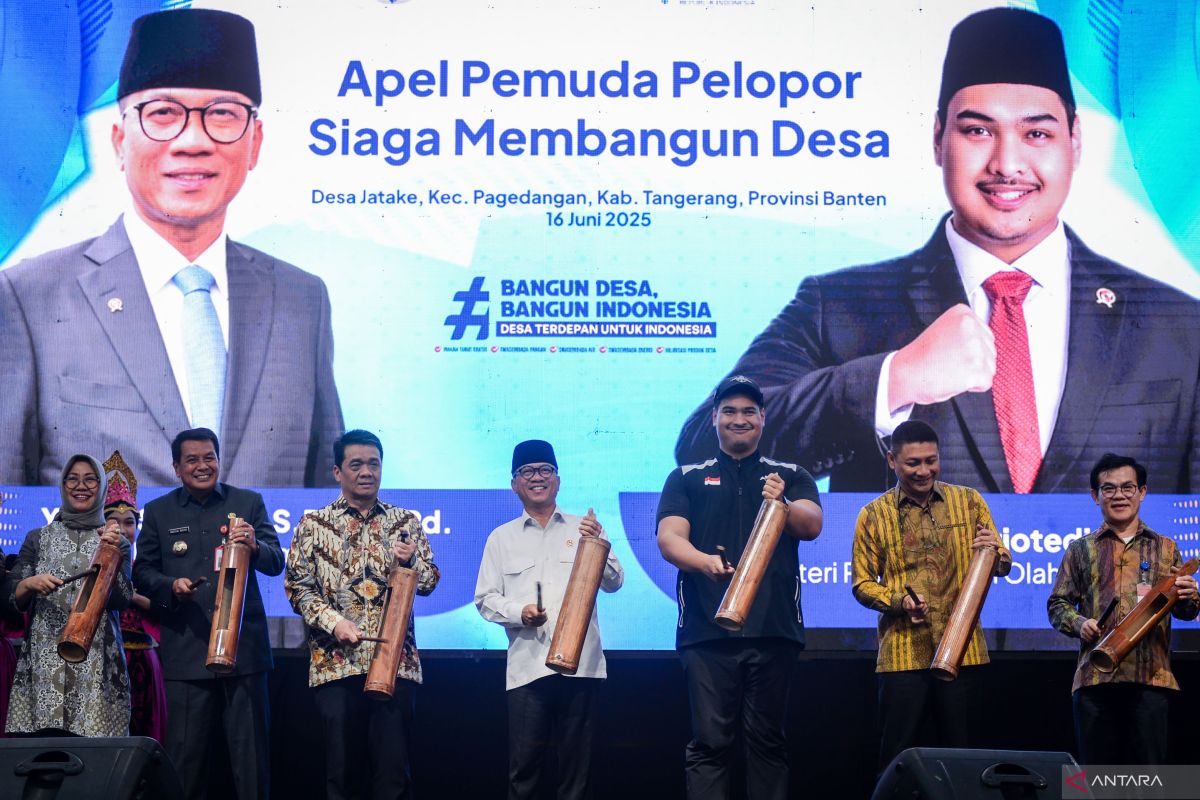 Dito Ariotedjo Dukung “Pemuda Pelopor Siaga Bangun Desa” untuk Desa Mandiri Dito Ariotedjo Dukung “Pemuda Pelopor Siaga Bangun Desa” untuk Desa Mandiri