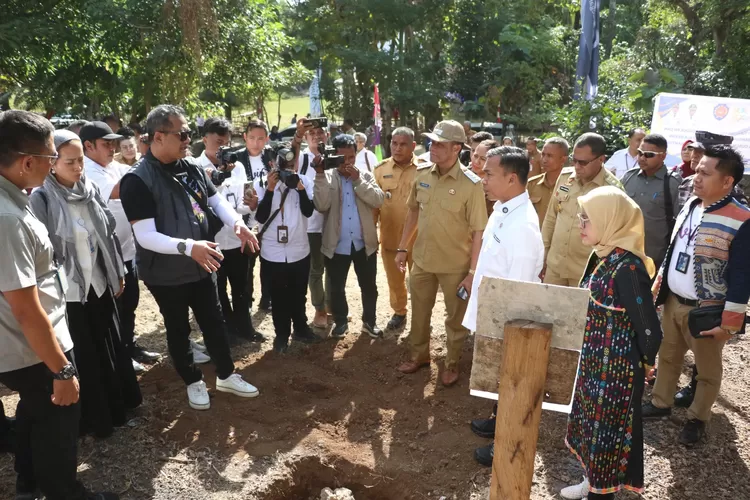 Wihaji ke Rote Ndao: Pastikan Gerakan Orang Tua Asuh Efektif Tekan Stunting Wihaji ke Rote Ndao: Pastikan Gerakan Orang Tua Asuh Efektif Tekan Stunting