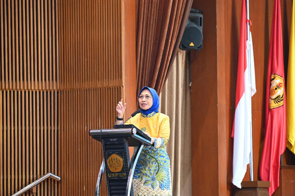 Hetifah Usulkan Reformasi Dana Pendidikan Pasca Putusan MK Hetifah Usulkan Reformasi Dana Pendidikan Pasca Putusan MK