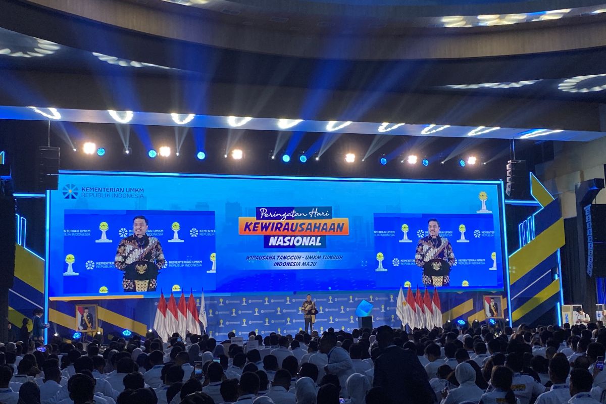 Maman Abdurrahman Genjot Rasio Kewirausahaan Capai 8 % di 2025 Maman Abdurrahman Genjot Rasio Kewirausahaan Capai 8 % di 2025