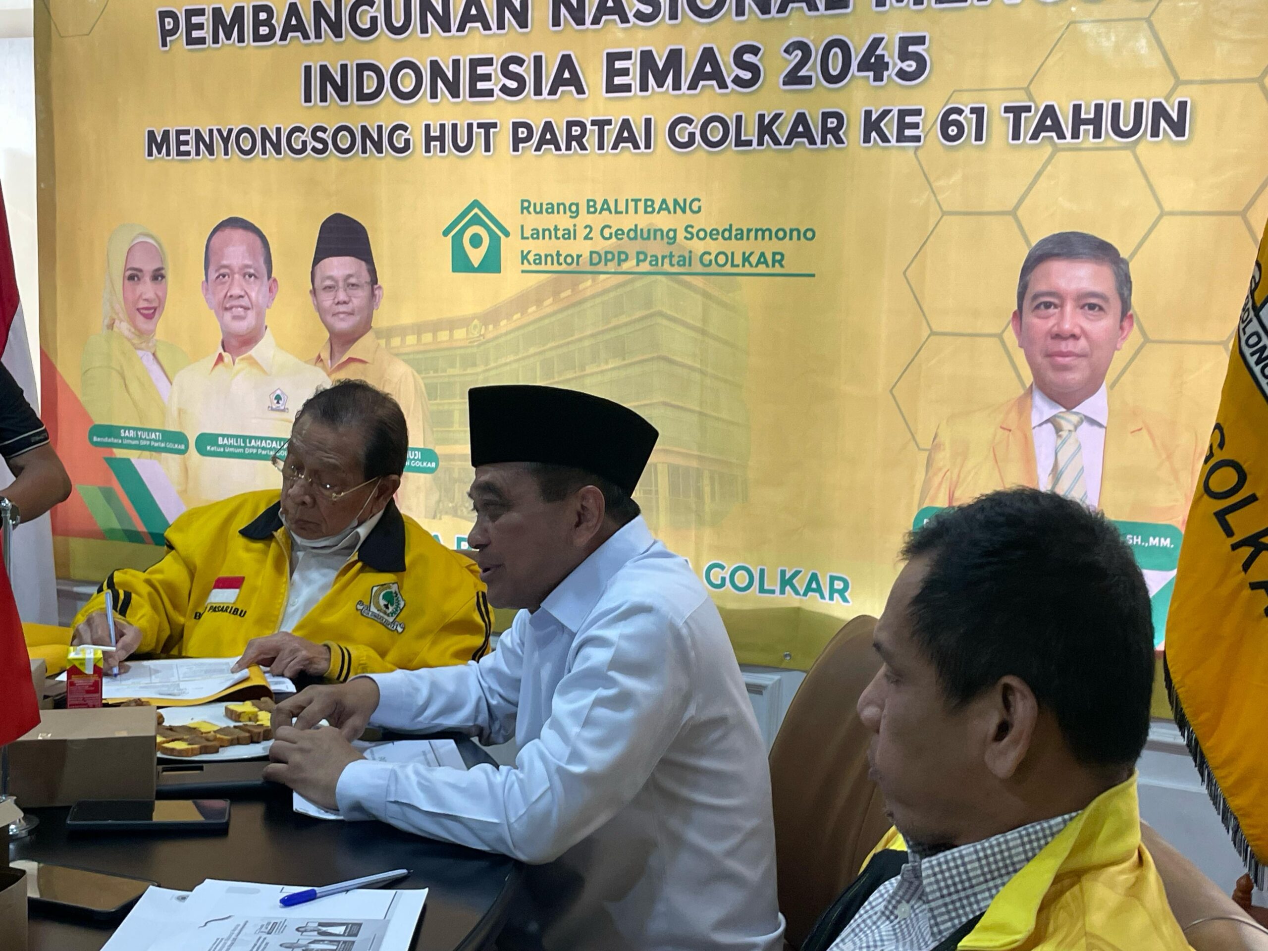 Ganjar Razuni: Pancasila Harus Jadi Supra Sektor, Bukan Sekedar Elemen Pelengkap! Ganjar Razuni: Pancasila Harus Jadi Supra Sektor, Bukan Sekedar Elemen Pelengkap!