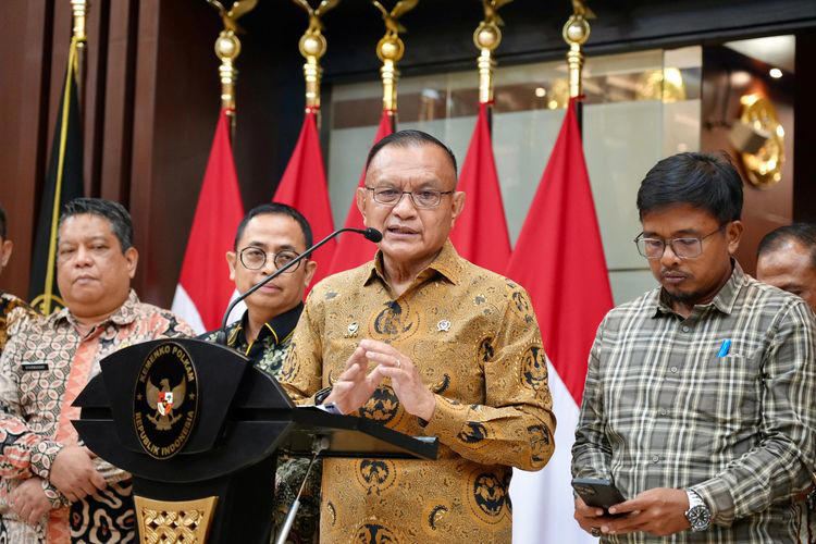 Wamenko Polhukam Lodewijk Paulus: Kewarganegaraan Satria Arta Hilang Otomatis Saat Gabung Militer Rusia