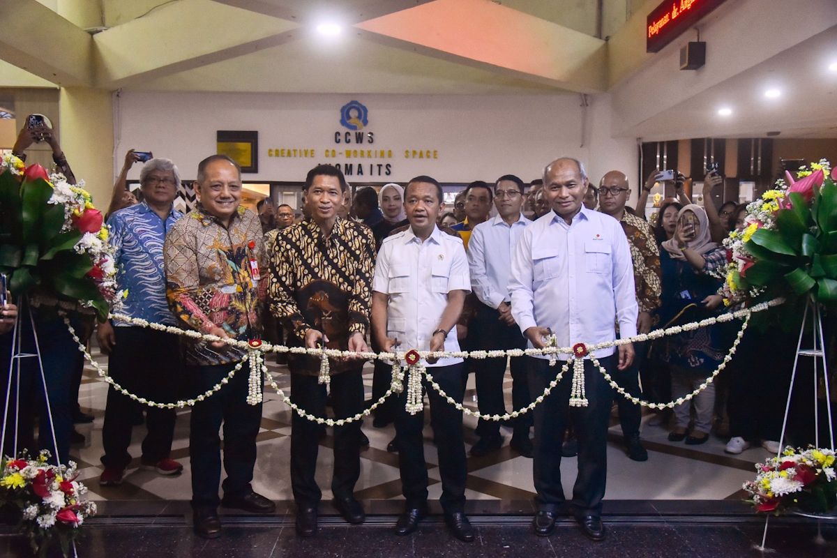 Menteri ESDM Bahlil Lahadalia Resmikan ITS Migas Corner Berbasis Metaverse, Dukung Ketahanan Energi Nasional