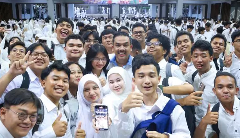Maman Abdurrahman Ajak Mahasiswa UI Jadi Pendobrak Ekonomi Lewat Wirausaha Maman Abdurrahman Ajak Mahasiswa UI Jadi Pendobrak Ekonomi Lewat Wirausaha