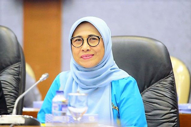 Hetifah Sjaifudian Pastikan Revisi UU Sisdiknas Tak Hilangkan Tunjangan Guru