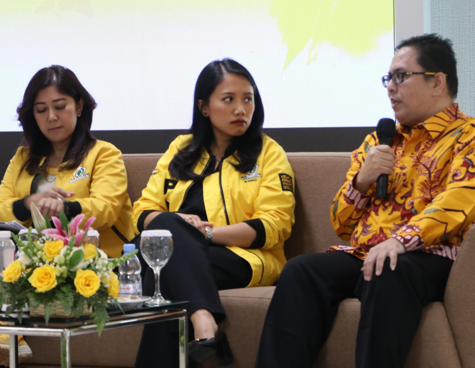 Achmad Annama Puji Upaya Menkomdigi Meutya Hafid Hadirkan Koneksi Internet Murah Hingga Ke Pelosok Achmad Annama Puji Upaya Menkomdigi Meutya Hafid Hadirkan Koneksi Internet Murah Hingga Ke Pelosok