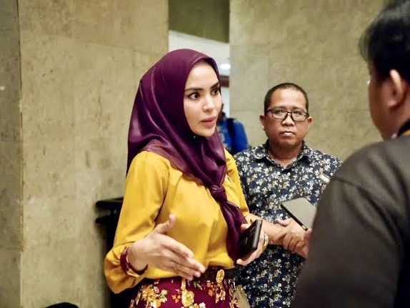 Ranny Fahd Arafiq Apresiasi Menteri P2MI Tak Hanya Fokus Penempatan Tapi Juga Tingkatkan Kualitas SDM CPMI Ranny Fahd Arafiq Apresiasi Menteri P2MI Tak Hanya Fokus Penempatan Tapi Juga Tingkatkan Kualitas SDM CPMI