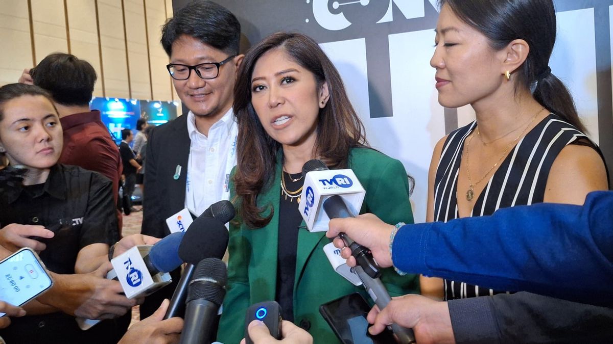 Meutya Hafid: Pemerintah Siapkan Internet Murah Lebih Cepat dari Starlink Meutya Hafid: Pemerintah Siapkan Internet Murah Lebih Cepat dari Starlink