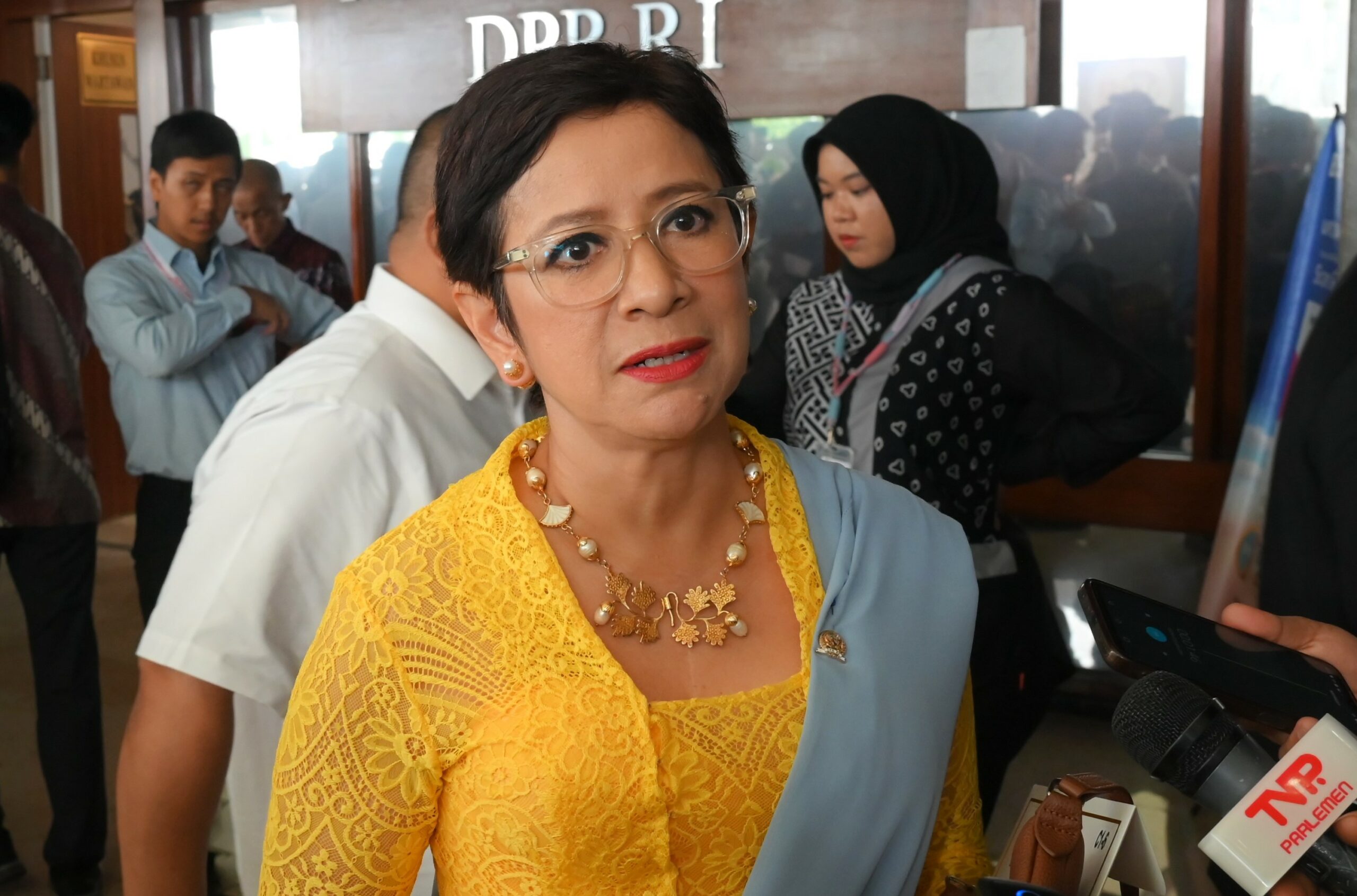 Nurul Arifin Apresiasi Langkah Menkomdigi Meutya Hafid dan PPATK Berantas Judi Online Nurul Arifin Apresiasi Langkah Menkomdigi Meutya Hafid dan PPATK Berantas Judi Online