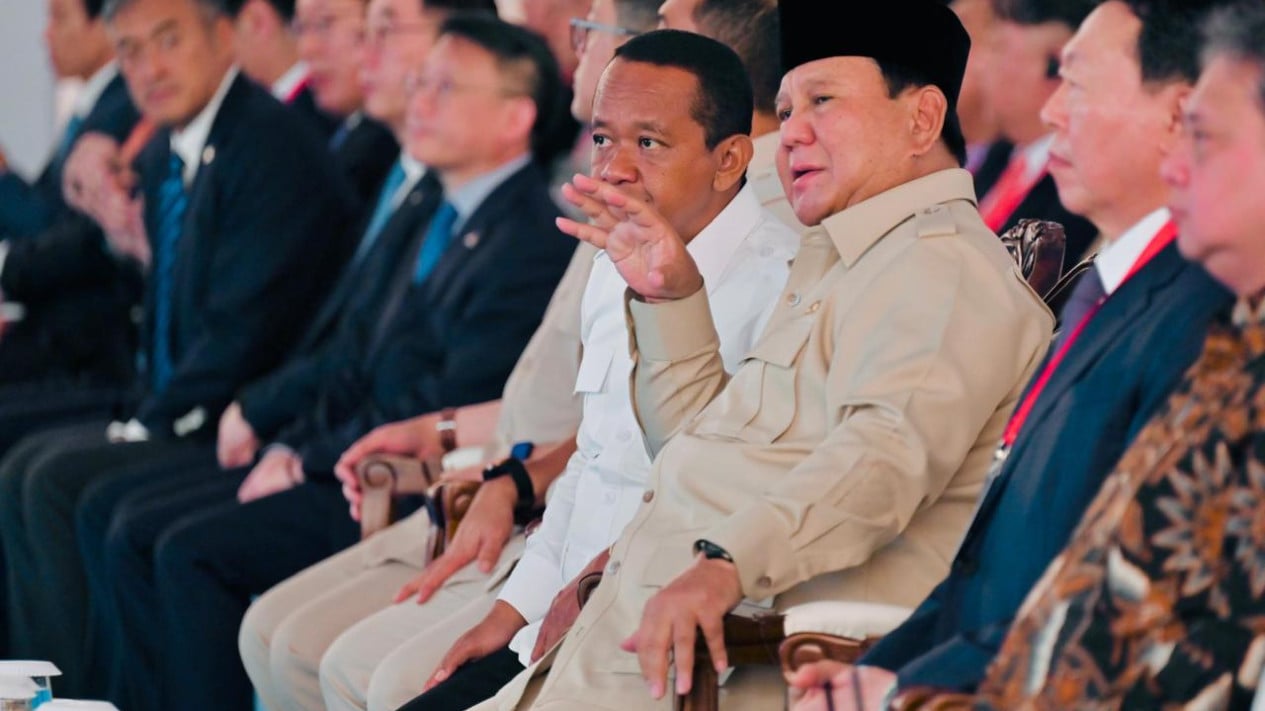 Presiden Prabowo Subianto Puji Peran Kunci Bahlil dalam Negosiasi Investasi USD3,9 Miliar Lotte Chemical Presiden Prabowo Subianto Puji Peran Kunci Bahlil dalam Negosiasi Investasi USD3,9 Miliar Lotte Chemical