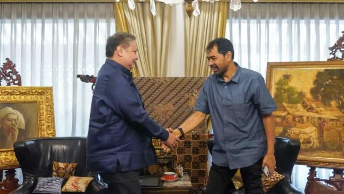 Temui Gubernur Aceh, Menko Perekonomian Airlangga Hartarto Pastikan Pemerintah Hadir Pulihkan Ekonomi Aceh