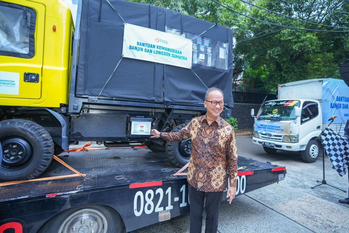 Menperi Agus Gumiwang: Bantuan Industri dalam Negeri Jadi Prioritas untuk Wilayah Terdampak Bencana