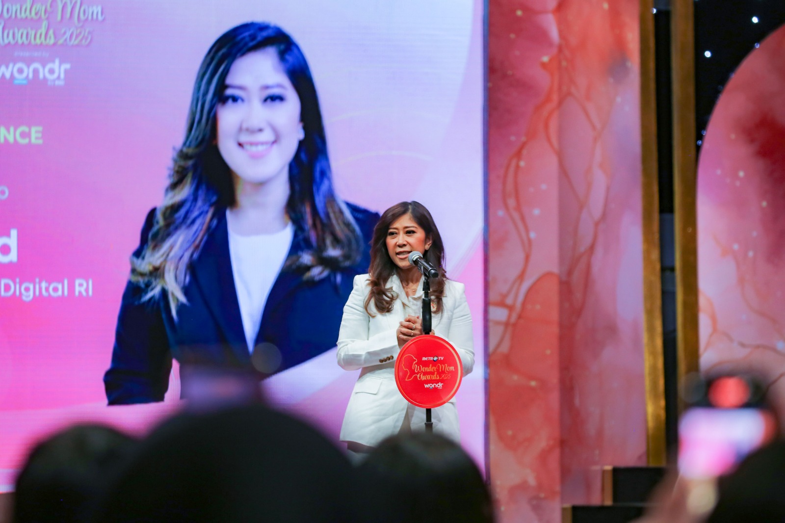 Menkomdigi Meutya Hafid Soroti Peran Digitalisasi dalam Meningkatkan Akses Edukasi Perempuan