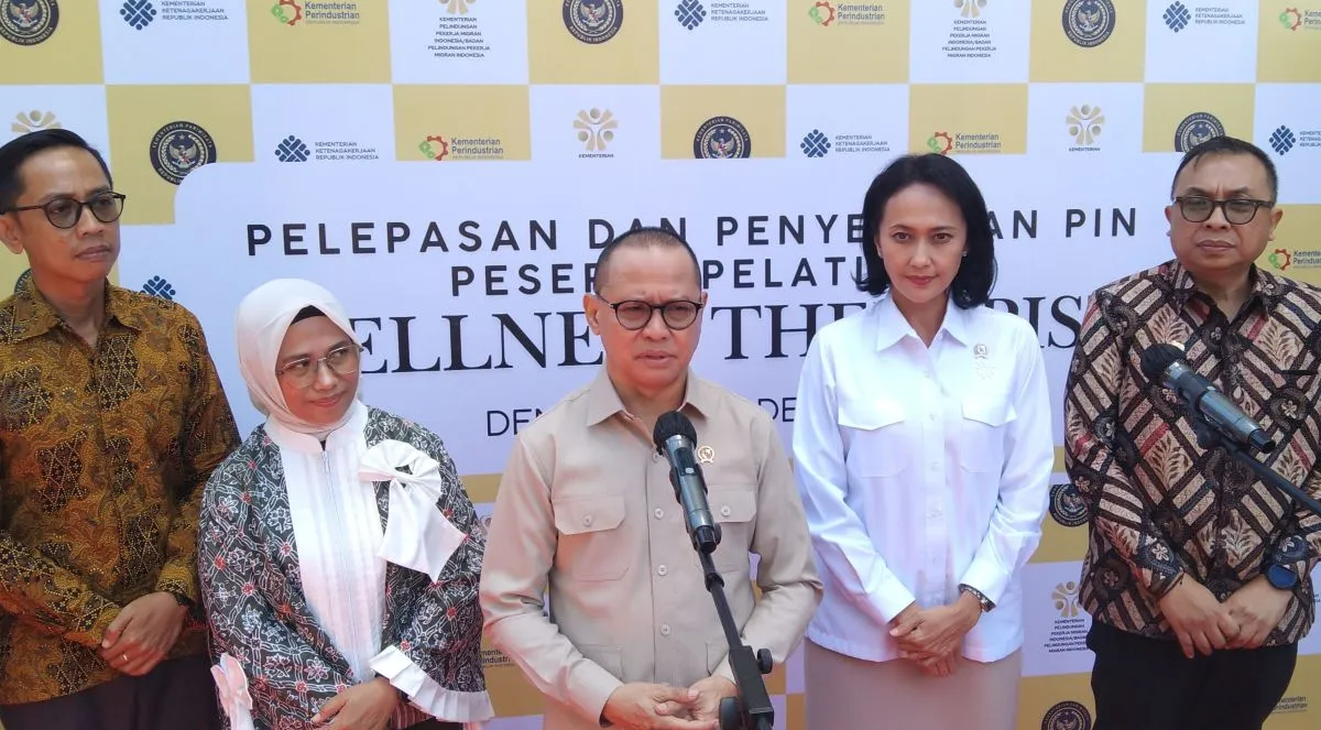 Menteri P2MI Mukhtarudin: Korban Kebakaran Tai Po Dapat Penanganan Medis Gratis, Proses Repatriasi Jenazah Butuh 2-3 Minggu Menteri P2MI Mukhtarudin: Korban Kebakaran Tai Po Dapat Penanganan Medis Gratis, Proses Repatriasi Jenazah Butuh 2-3 Minggu