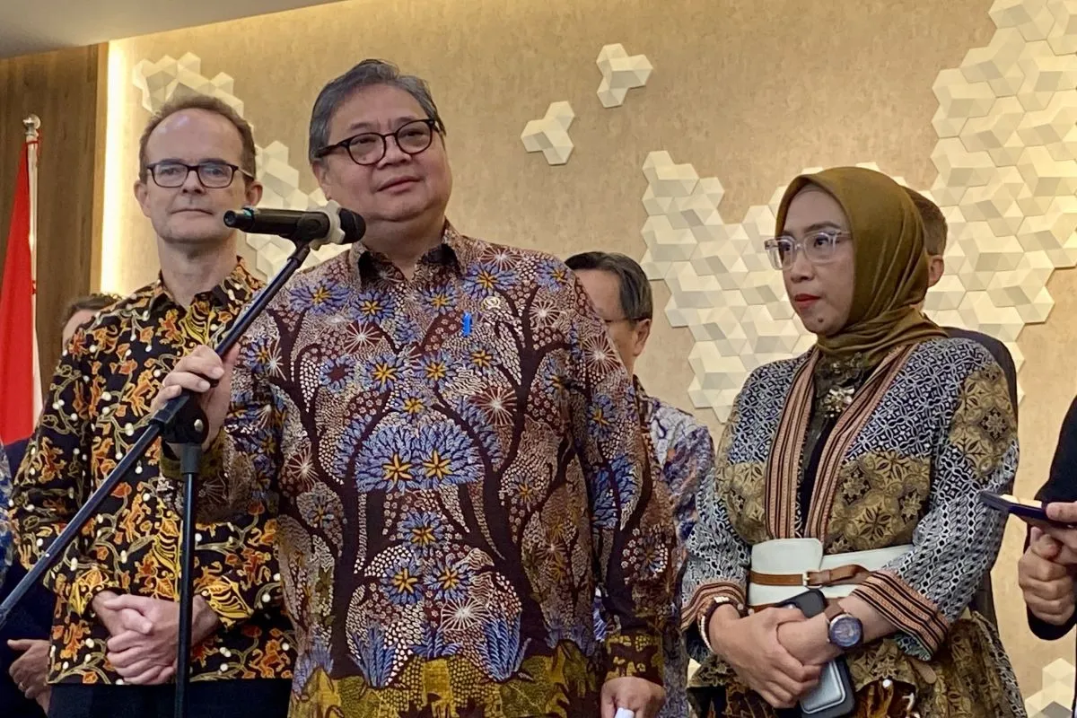 Menko Perekonomian Airlangga Hartarto: PLTU Cirebon-1 Tetap Beroperasi, Fokus Pensiunkan PLTU Lebih Tua