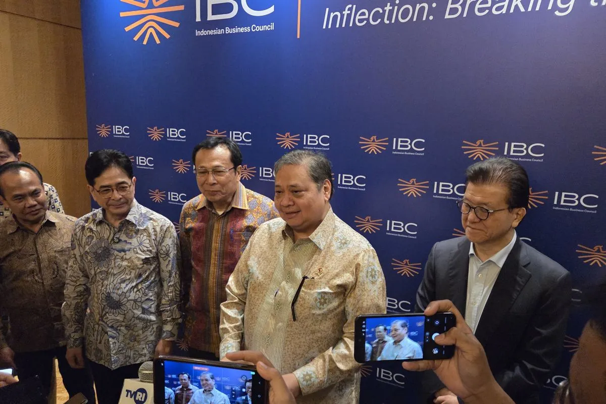 Pemerintah Bentuk BUMN Tekstil Baru, Airlangga Hartarto Fokus Modernisasi dan Pendalaman Value Chain