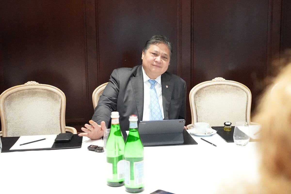 Menko Perekonomian Airlangga Hartarto Paparkan Strategi Aksesi OECD dalam Forum Indonesia–Inggris di London
