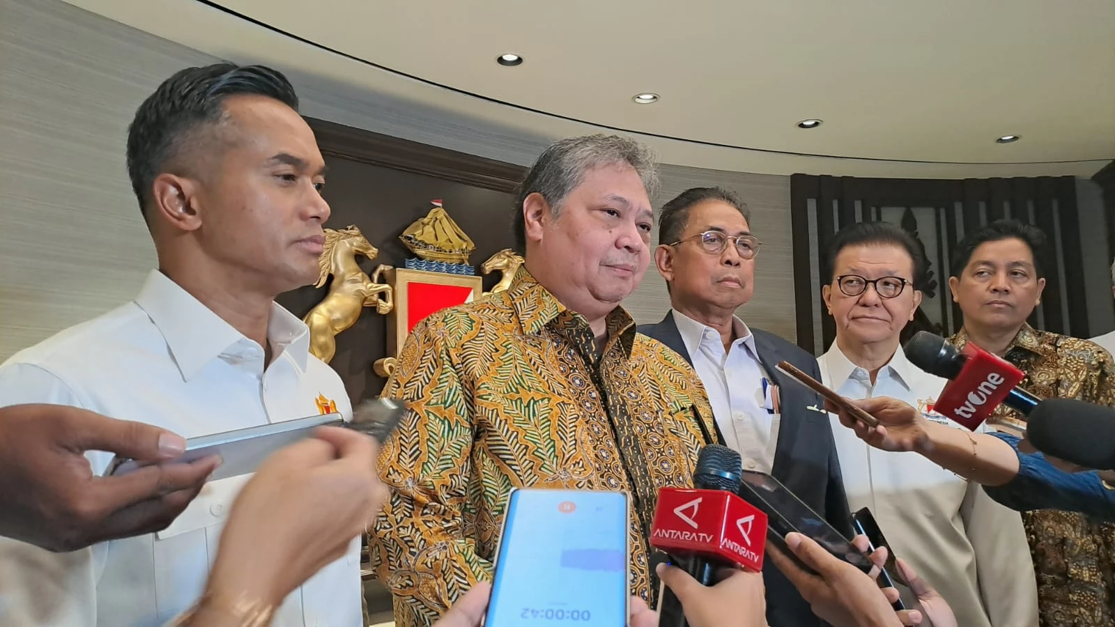 Menko Perekonomian Airlangga Hartarto Siapkan KUR Pertanian Rp300 Triliun di 2026 Menko Perekonomian Airlangga Hartarto Siapkan KUR Pertanian Rp300 Triliun di 2026