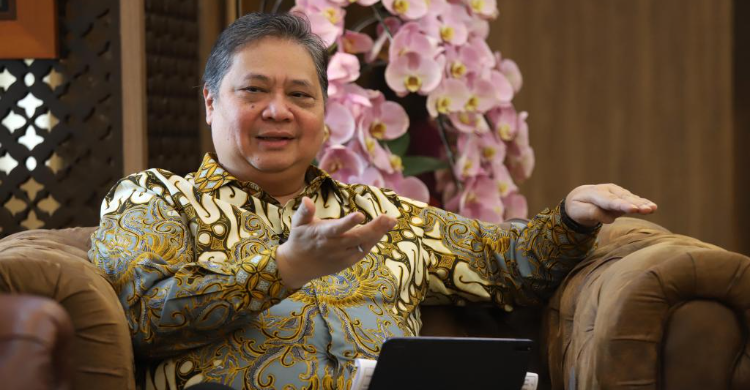 Menko Perekonomian Airlangga Hartarto Sebut Tekstil hingga Elektronik Paling Rentan Tarif AS Menko Perekonomian Airlangga Hartarto Sebut Tekstil hingga Elektronik Paling Rentan Tarif AS