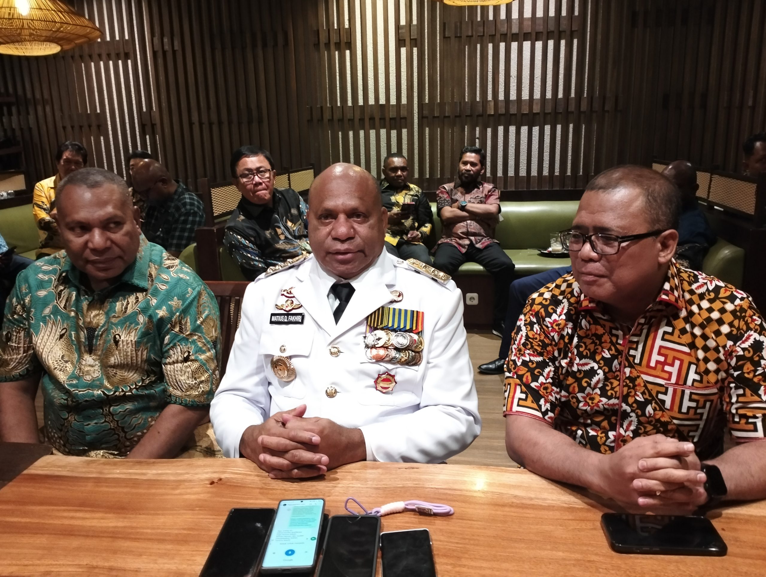 Gubernur Matius Fakhiri Percepat Pembangunan Koperasi Merah Putih di 999 Kampung Papua