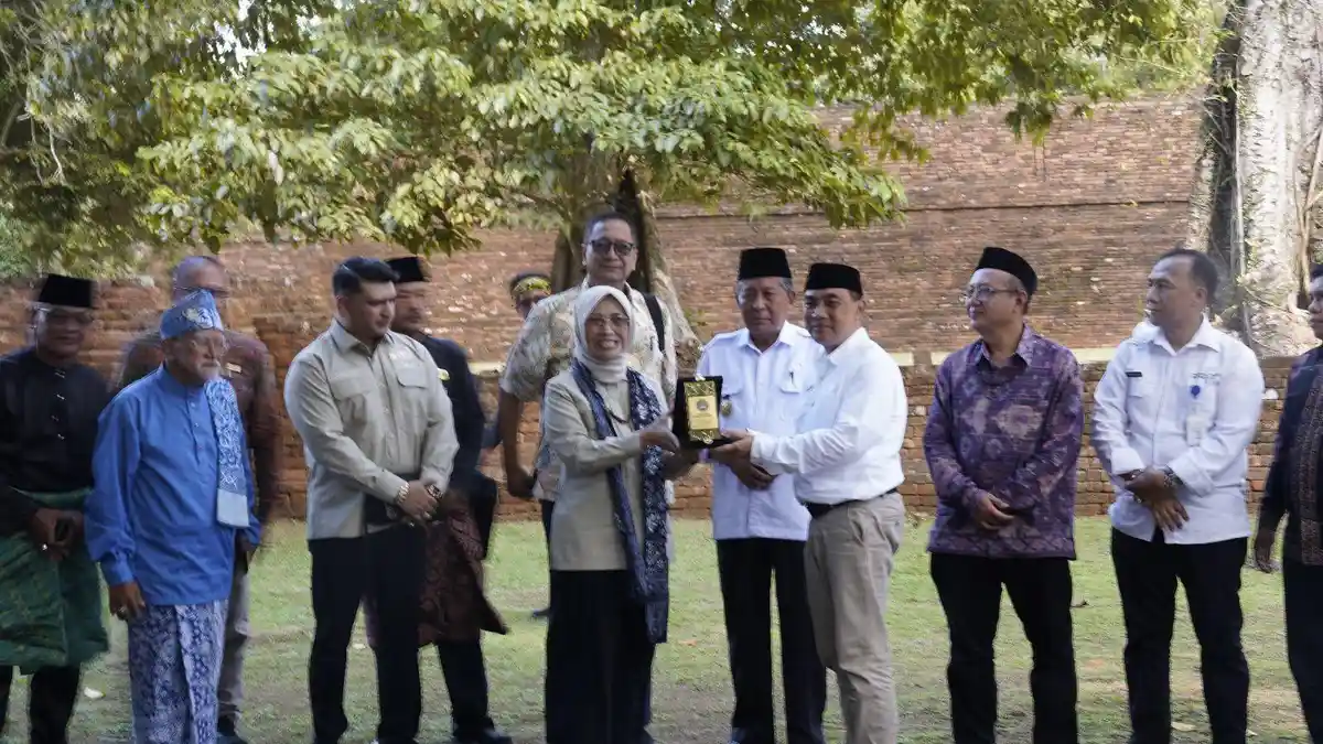 Pusat Peradaban Abad ke-6! Hetifah Sjaifudian Takjub Lihat Candi Muaro Jambi, Minta Pemerintah Kucurkan Dana Lebih Besar