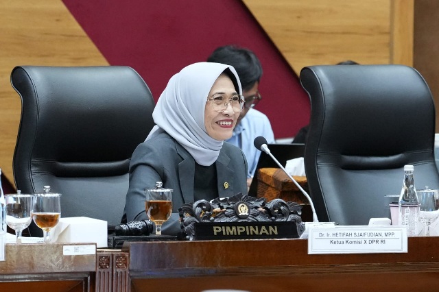 Dukung SKB 7 Menteri Batasi AI, Hetifah Dorong Pendidikan Tetap Prioritaskan Proses Berpikir Siswa Dukung SKB 7 Menteri Batasi AI, Hetifah Dorong Pendidikan Tetap Prioritaskan Proses Berpikir Siswa