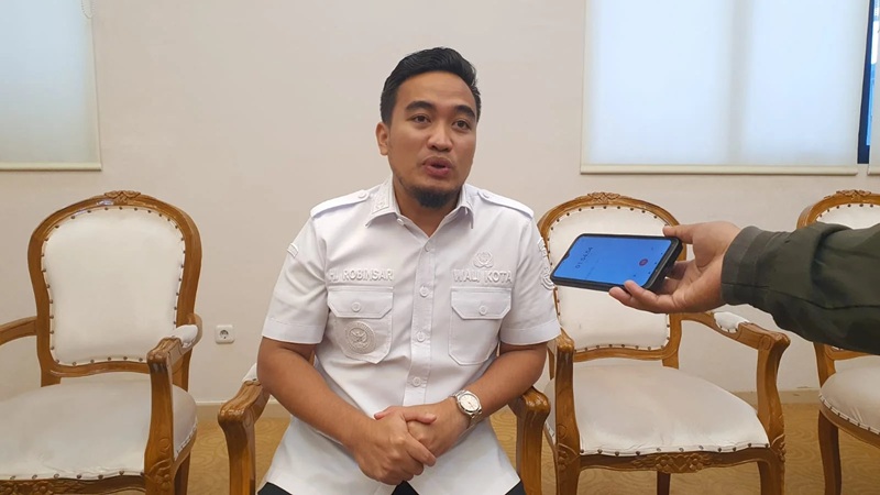 Target 4 Tahun Tuntas, Walikota Cilegon Robinsar Alokasikan Rp18 Miliar untuk Infrastruktur Pendidikan