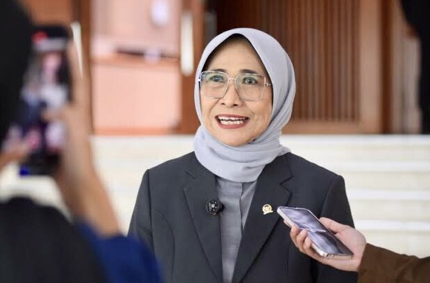 Dukung Aturan Baru Komdigi, Ketua Komisi X DPR RI Hetifah Sjaifudian: Ruang Digital Harus Aman Bagi Anak!