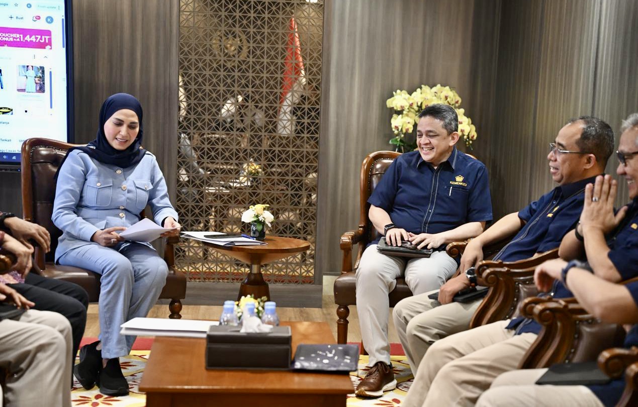 Duet Maut Politisi Golkar di Senayan: Sari Yuliati & Misbakhun Kawal Aspirasi ADKASI ke Pemerintah