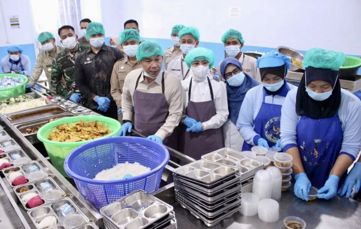 Mendukbangga/Kepala BKKBN Wihaji Pastikan MBG 3B Tepat Sasaran Hingga Keluarga