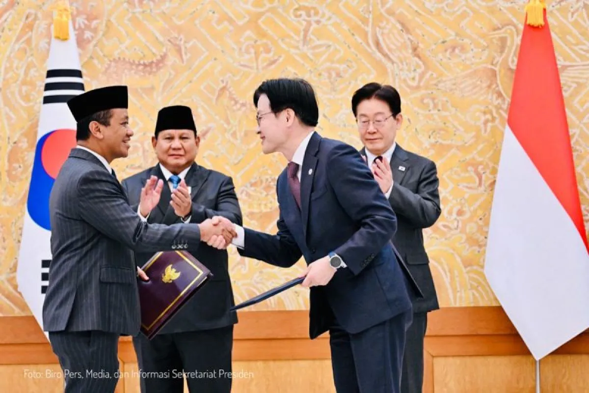 Menteri ESDM Bahlil Lahadalia Teken 3 Kerja Sama Energi RI-Korea Selatan