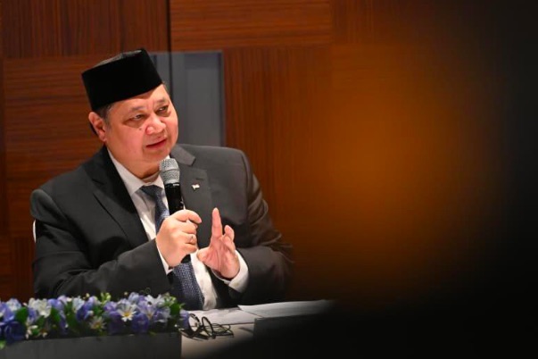 Menko Perekonomian Airlangga Hartarto Ungkap Pembatasan BBM Subsidi 50 Liter via Barcode MyPertamina Menko Perekonomian Airlangga Hartarto Ungkap Pembatasan BBM Subsidi 50 Liter via Barcode MyPertamina