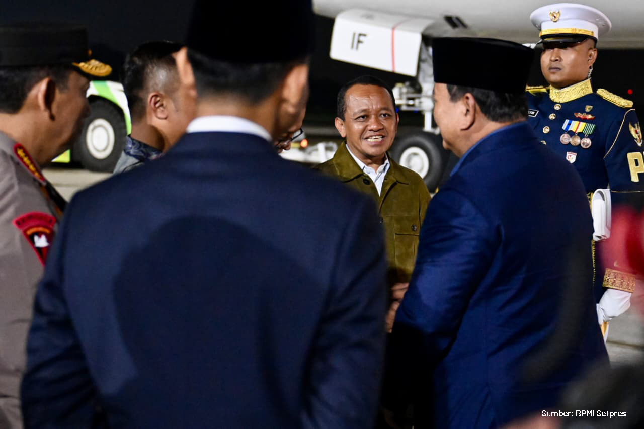 Dampingi Kunjungan Prabowo ke Moskow, Menteri ESDM Bahlil Lahadalia Bidik Stabilitas Energi Jangka Panjang Dampingi Kunjungan Prabowo ke Moskow, Menteri ESDM Bahlil Lahadalia Bidik Stabilitas Energi Jangka Panjang