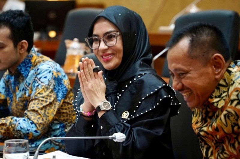 Nyawa Taruhannya! Ranny Fahd Arafiq Warning Keras Anak Muda Soal Bahaya Hirup ‘Whip Pink’