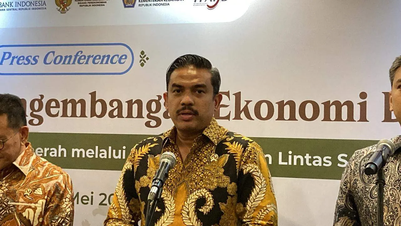 Duit Rp1.500 Triliun Berputar, Menteri Maman Minta Perbankan Arahkan Kredit UMKM ke Sektor Ini! Duit Rp1.500 Triliun Berputar, Menteri Maman Minta Perbankan Arahkan Kredit UMKM ke Sektor Ini!