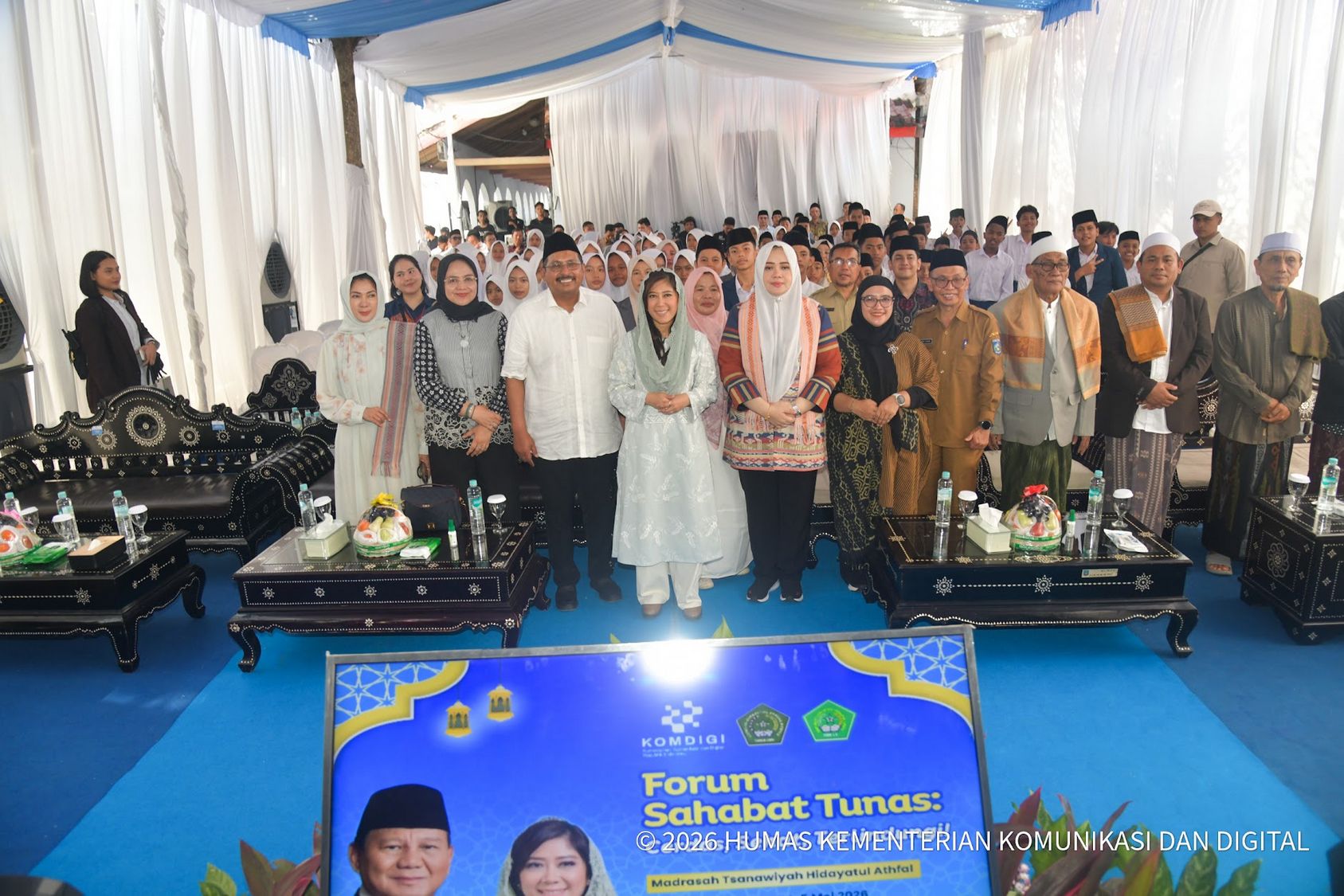 Meutya Hafid Tegaskan Pentingnya Kesadaran Digital Siswa Melalui PP TUNAS