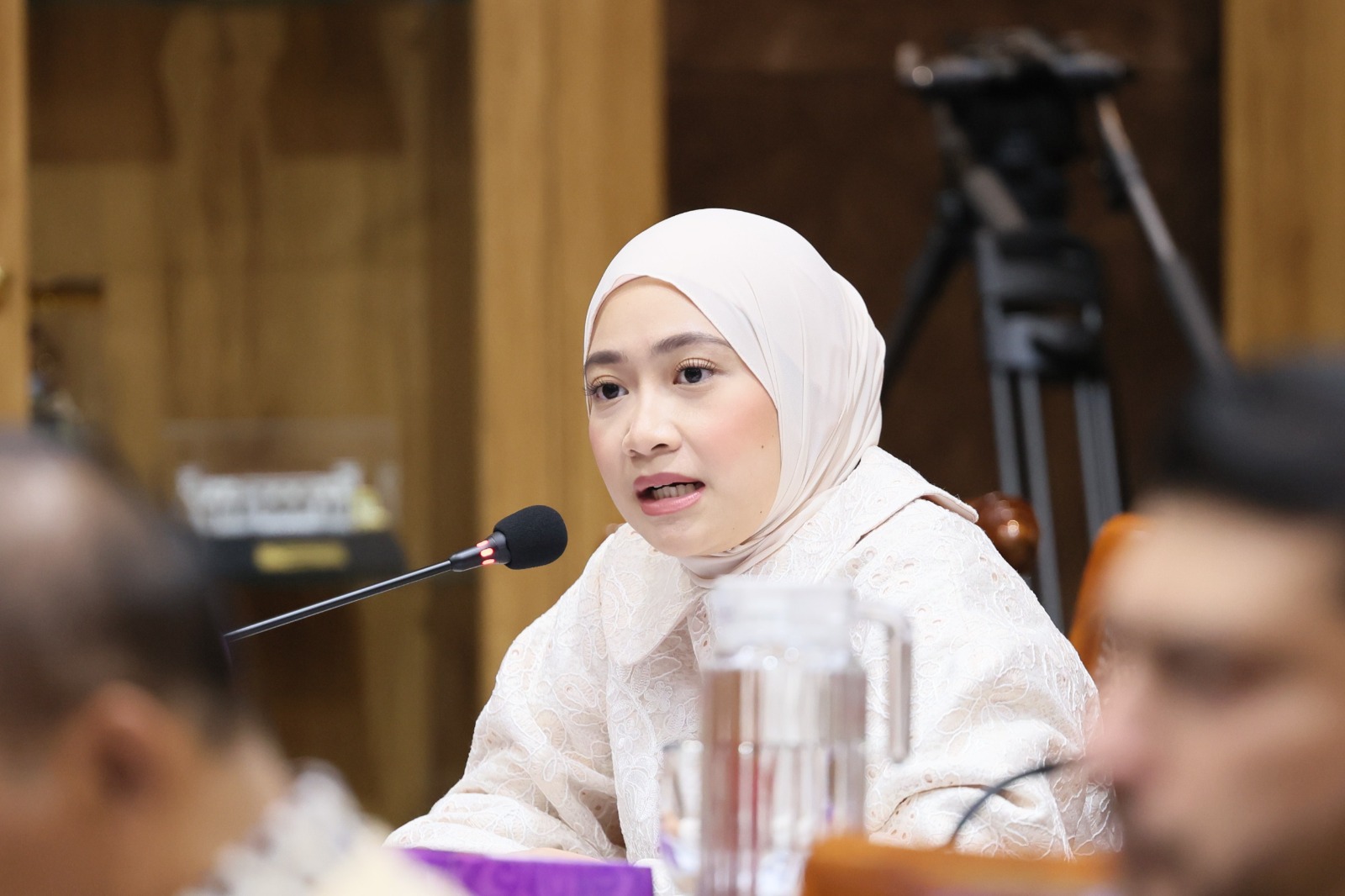 Adela Kanasya Adies Tekankan Pentingnya Kualitas Pendidikan Program Hospital-based Residency Untuk Dokter Spesialis