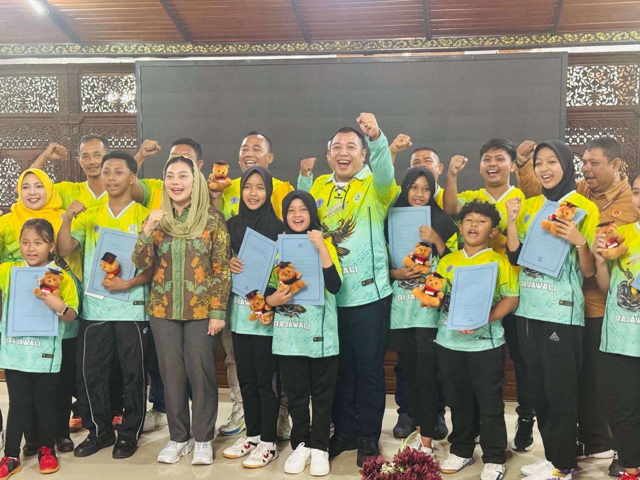 Ketum PTMSI Brebes Pamor Wicaksono Bangga Atlet Tenis Meja Sabet Emas di Kejurprov Jateng 2026