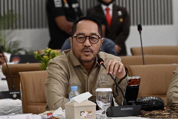 Tren Dunia Bergeser, Legislator Golkar Firman Soebagyo Desak Penguatan Pupuk Organik Nasional