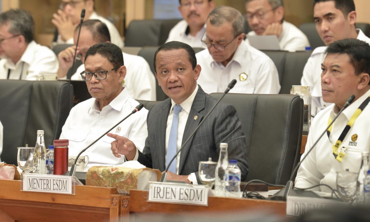 Jalankan Instruksi Presiden Prabowo, Bahlil Lahadalia Bentuk Tim Khusus Awasi Pasokan Batu Bara PLN